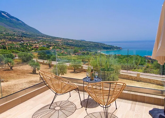 Michou Thalassa By Lourdata (Kefalonia)