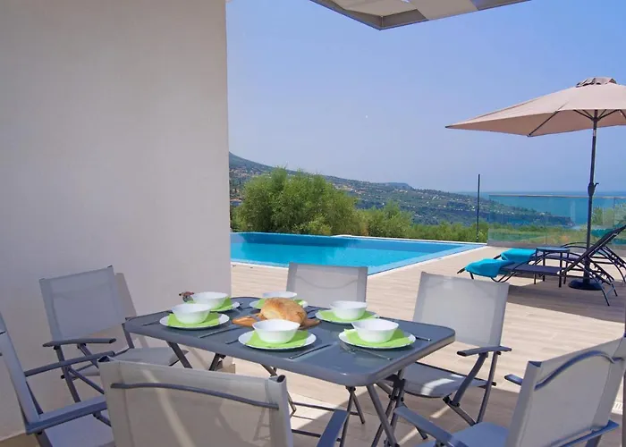 Michou Thalassa By Lourdata (Kefalonia)